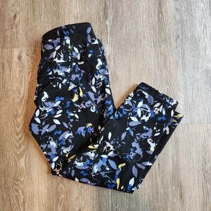 Sweat Betty Sz S Power 7/8 Crop Pocket Blue Floral Flow Print